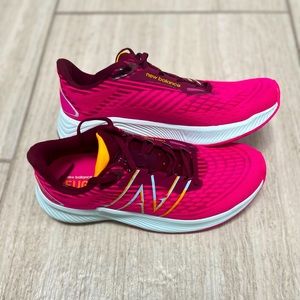 Womens New Balance Fuel Cell Prism size 7.5